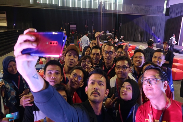 OPPO dan FC Barcelona Perbarui Kerja Sama